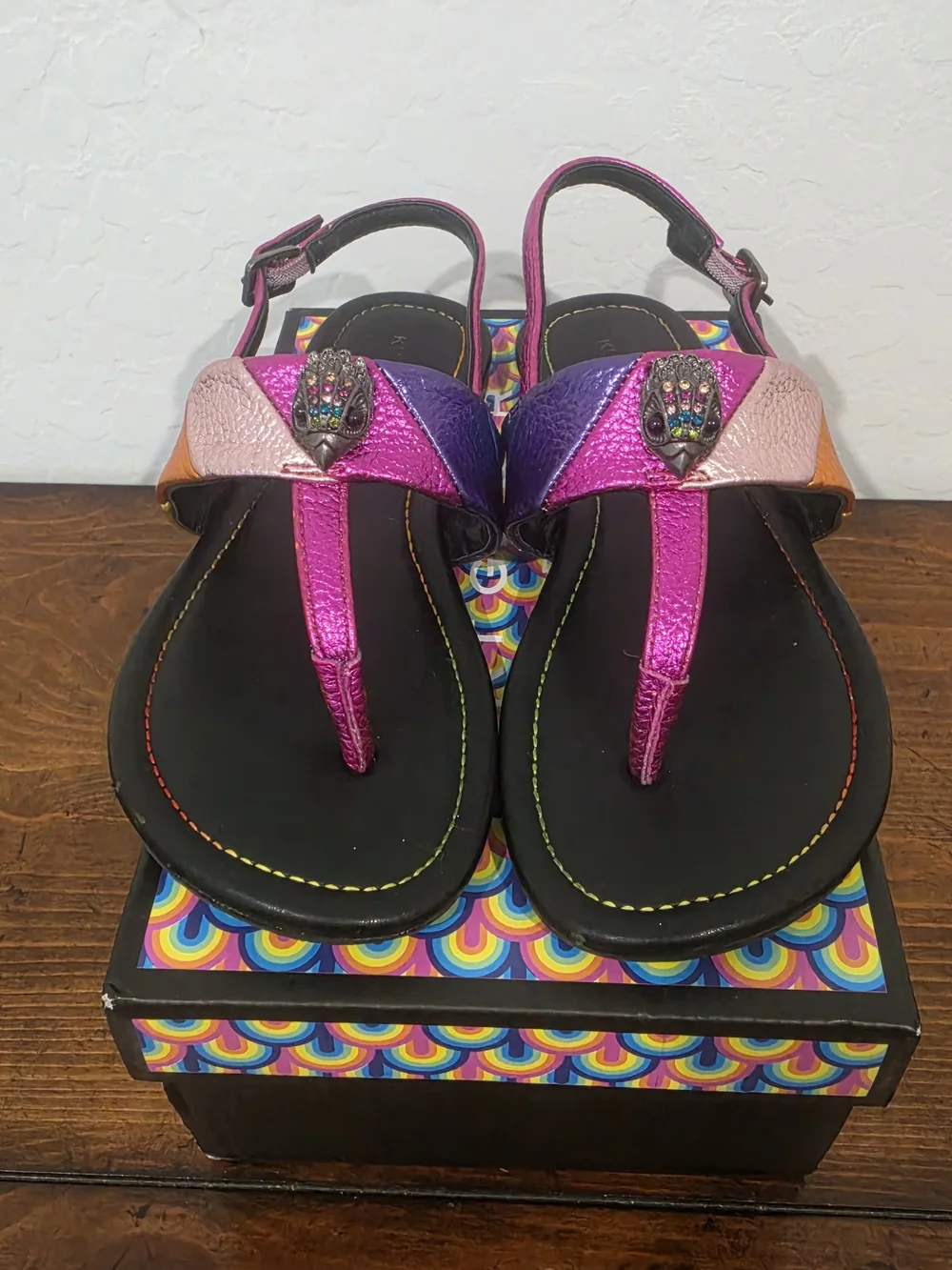 Kurt Geiger Girls Metallic Pink Purple T-Strap Sandals Size 1M NWOB